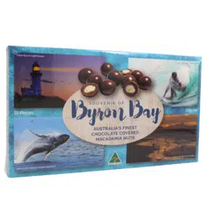 61074 Angle Byron Bay Chocolate Macadamias 135g