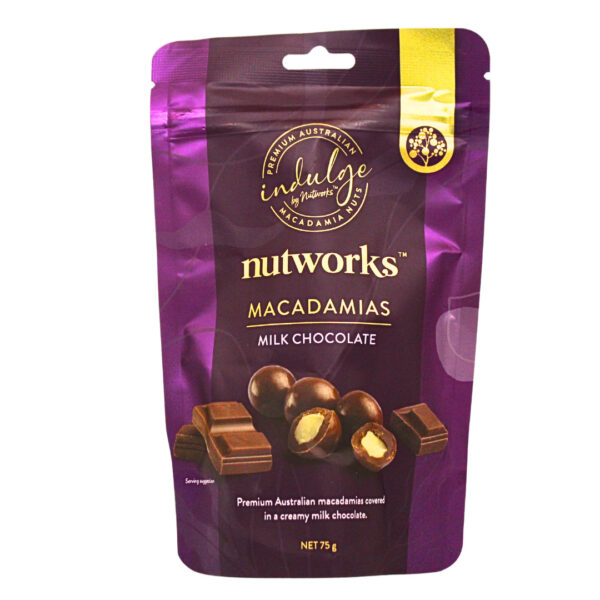 61267 Front of Milk Chocolate Macadamia 75g